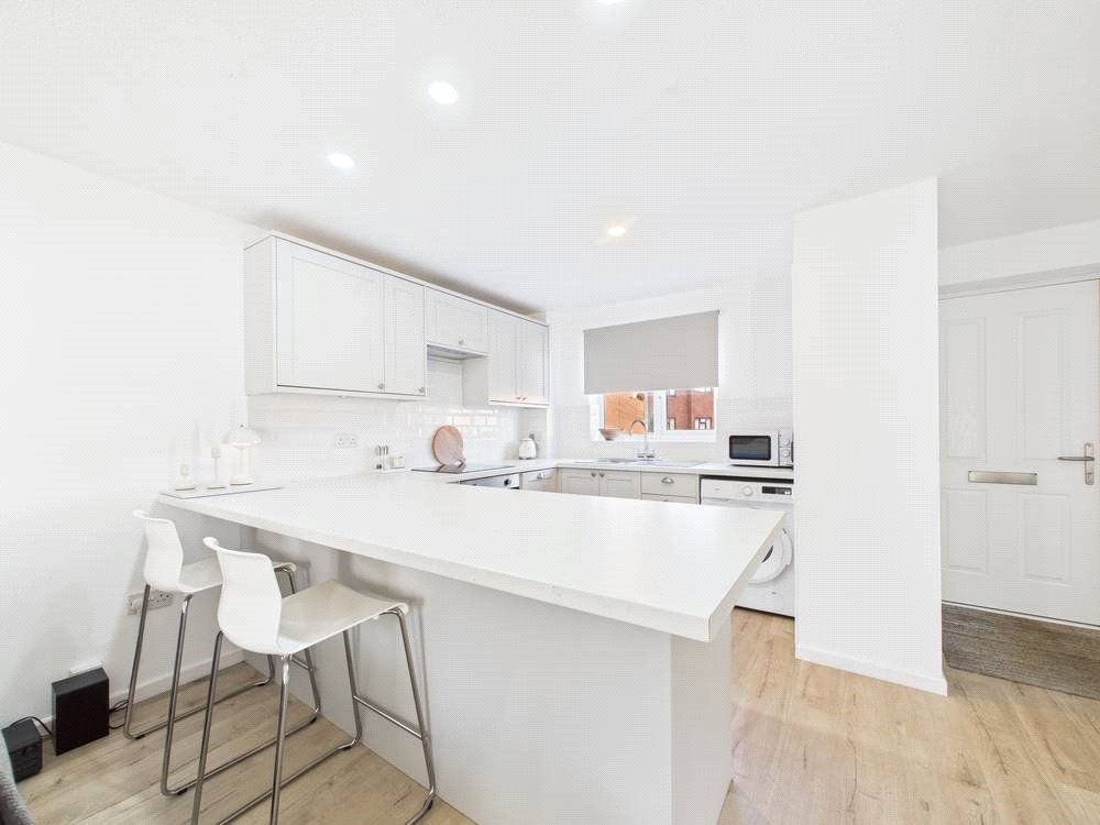 Property photo 2 of 13 Picture No. 01