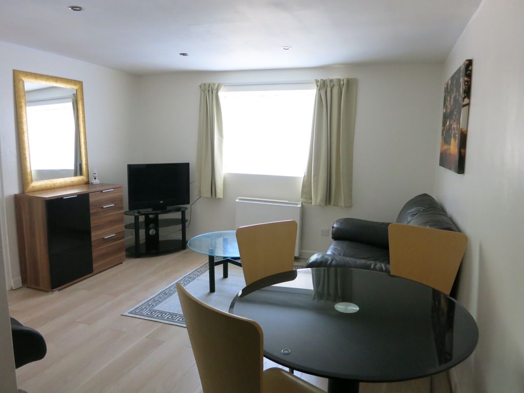 Property photo 2 of 6