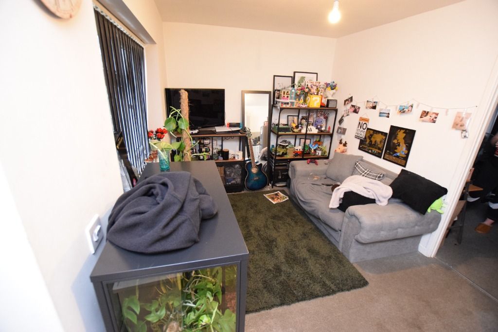 Property photo 3 of 4