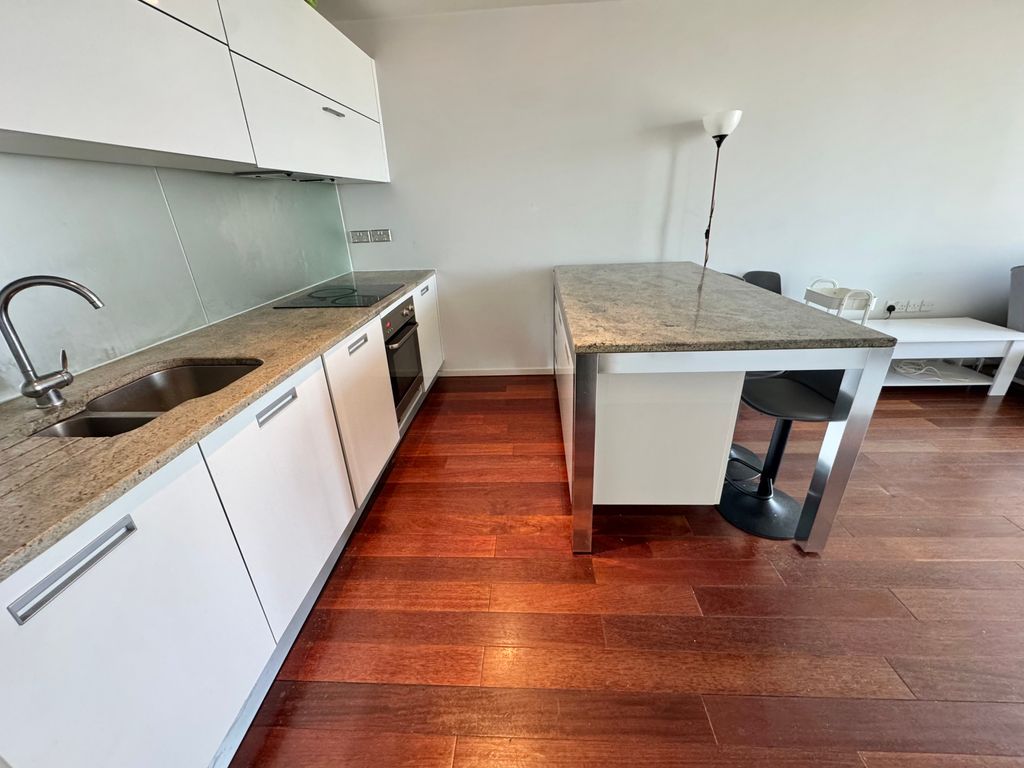 Property photo 2 of 4