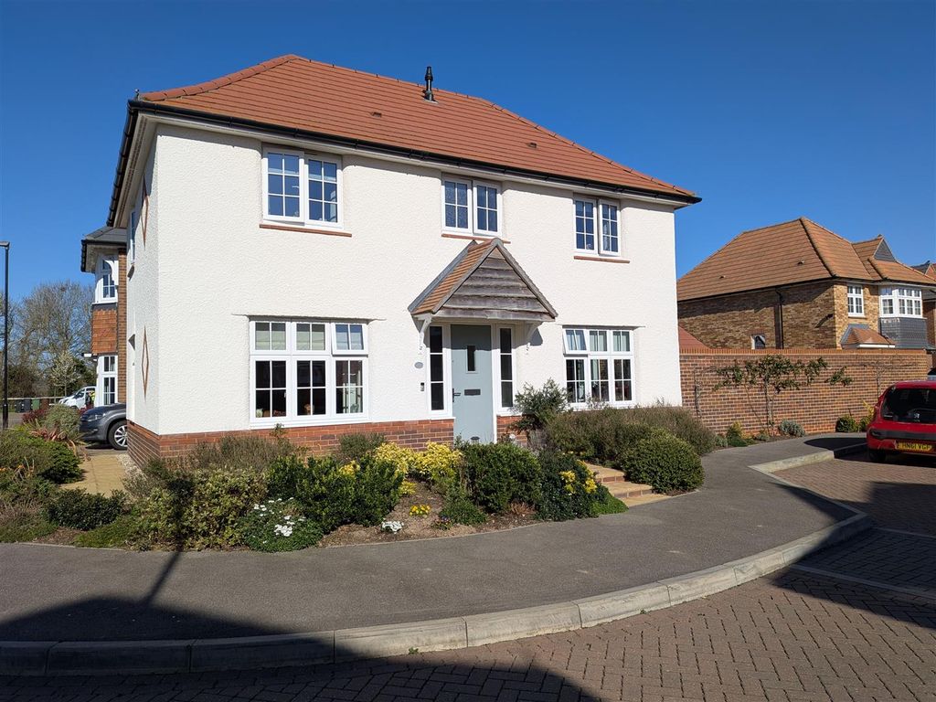 Property photo 1 of 18 Exterior.Jpg