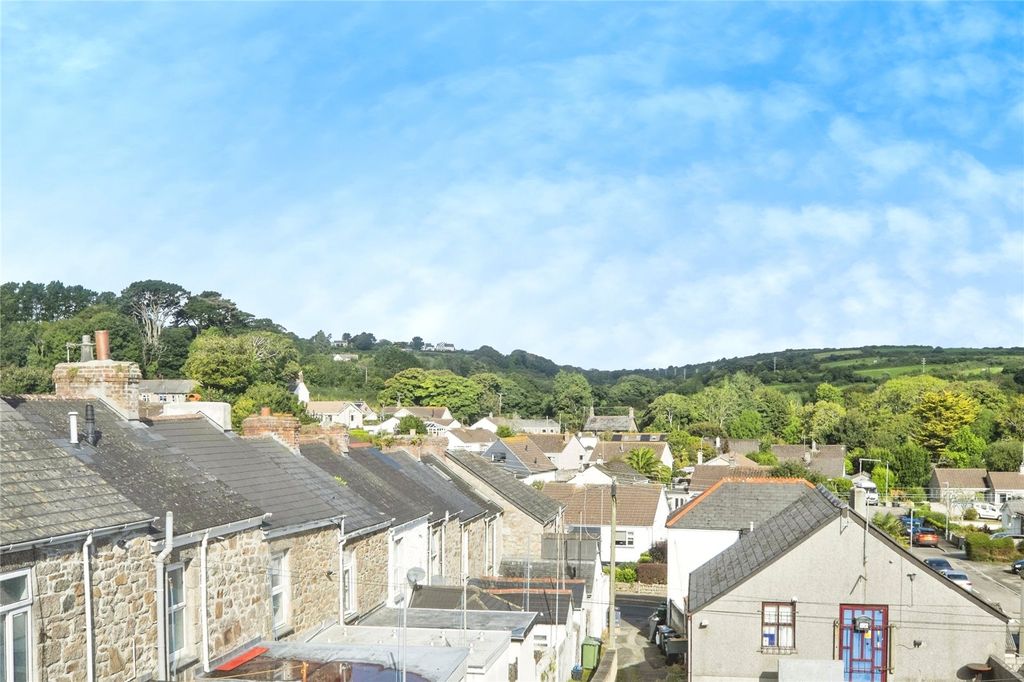 Property photo 2 of 13 Conservatory View