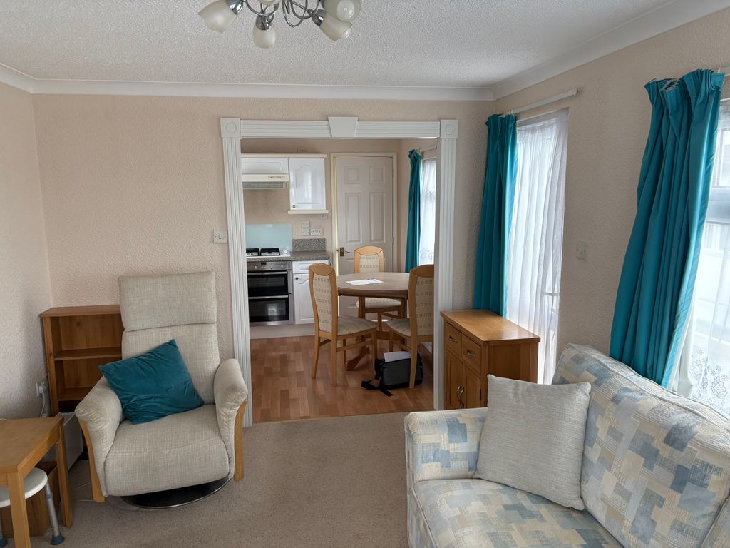 Property photo 3 of 9 Picture No. 05
