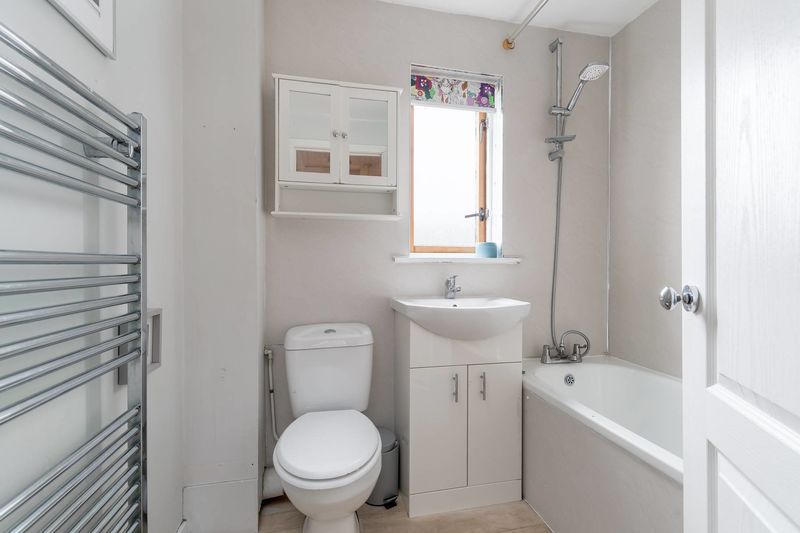 Additional image 10 of 3 bed terraced house for sale2 Violet Bank, Peebles EH45