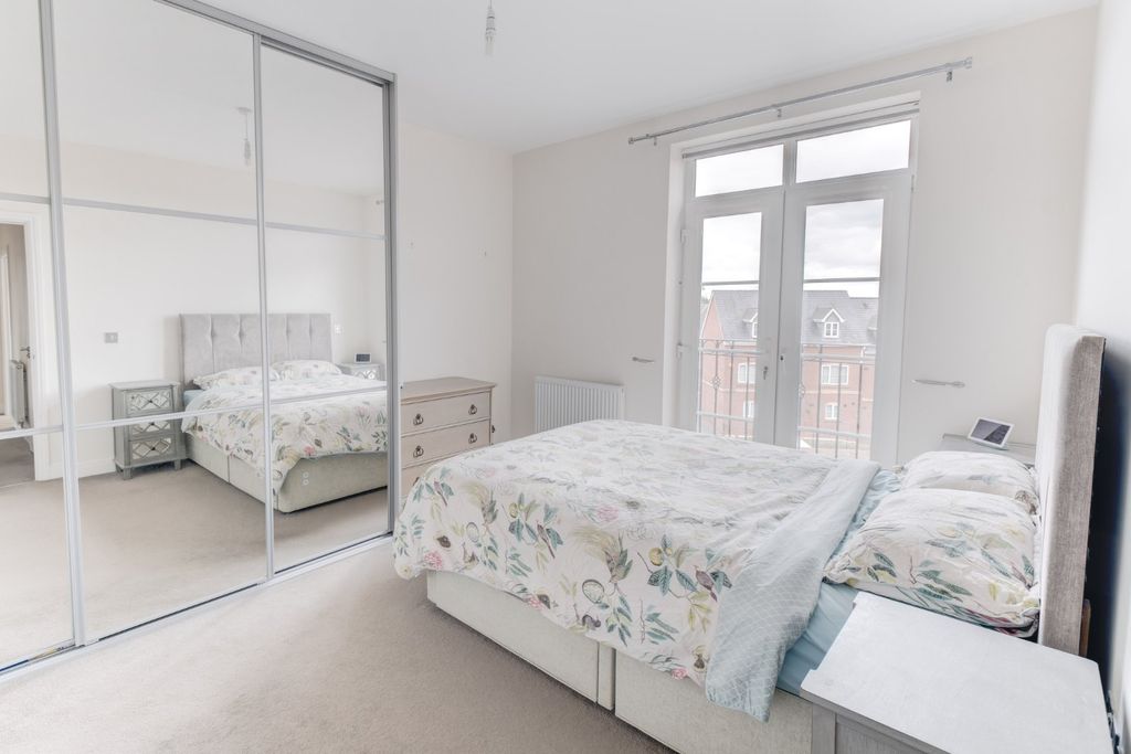 Property photo 2 of 15 Picture No. 04