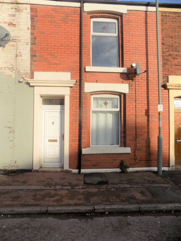 Property photo 1 of 6