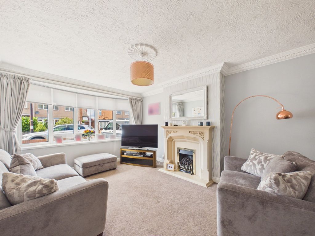 Property photo 2 of 26 5271713