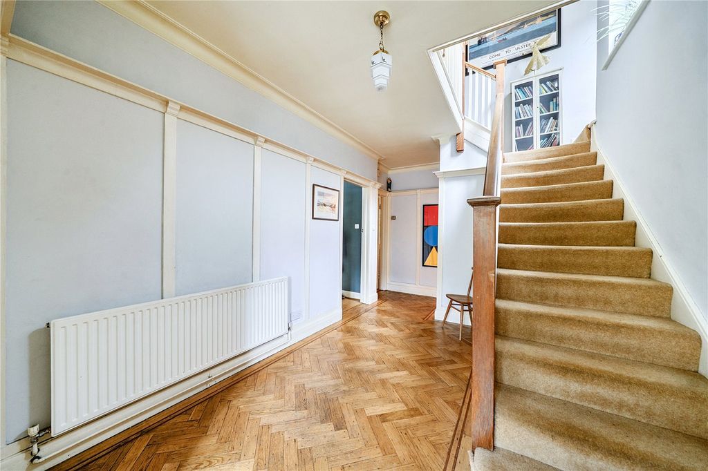 Property photo 3 of 21 Picture No. 22