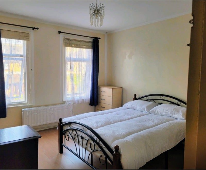 Property photo 1 of 3