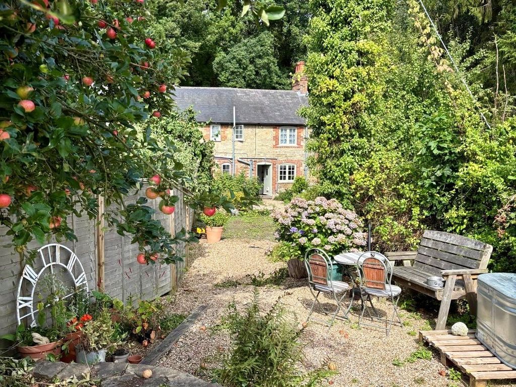 Property photo 1 of 21 Picture No. 25