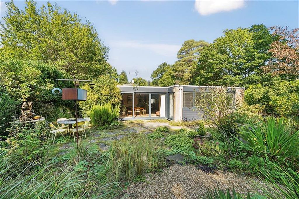 Property photo 1 of 16 (Main)