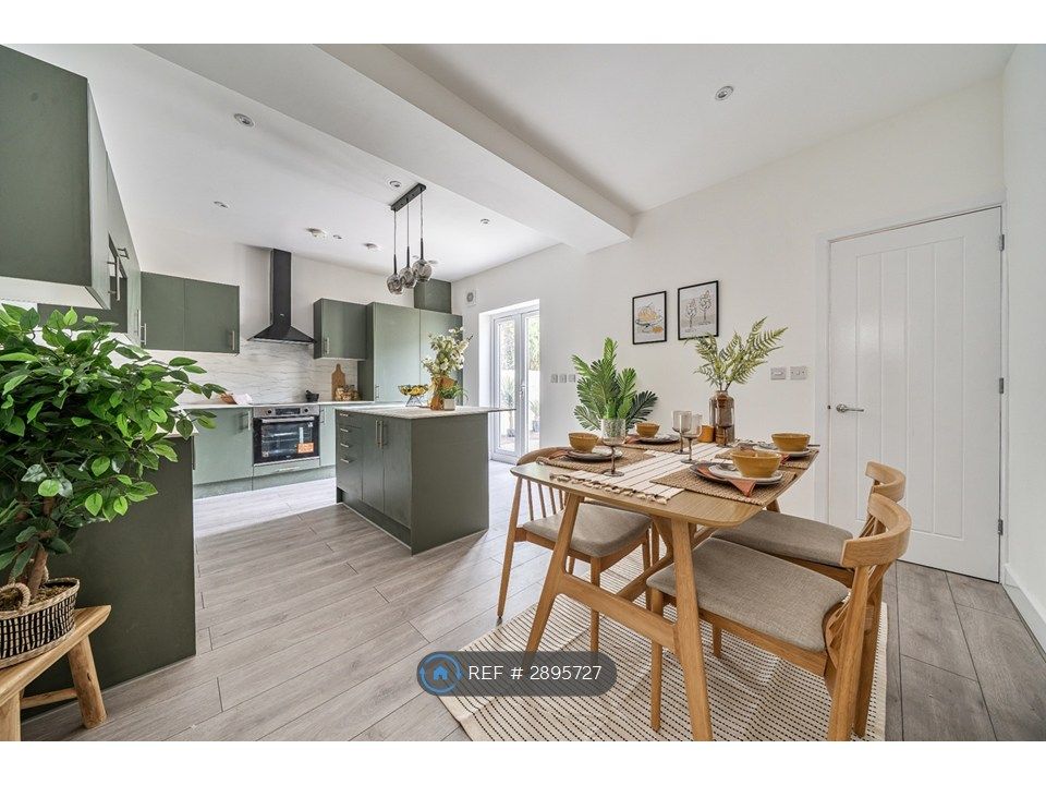 Property photo 1 of 16 Open Plan Kitchen