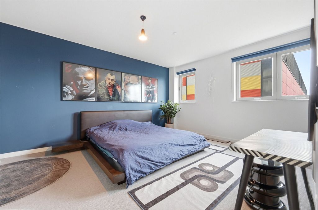 Property photo 2 of 17 Picture No. 05