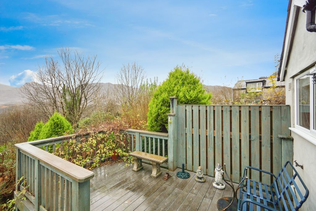 Property photo 3 of 20 Pbox-Img.Jpg