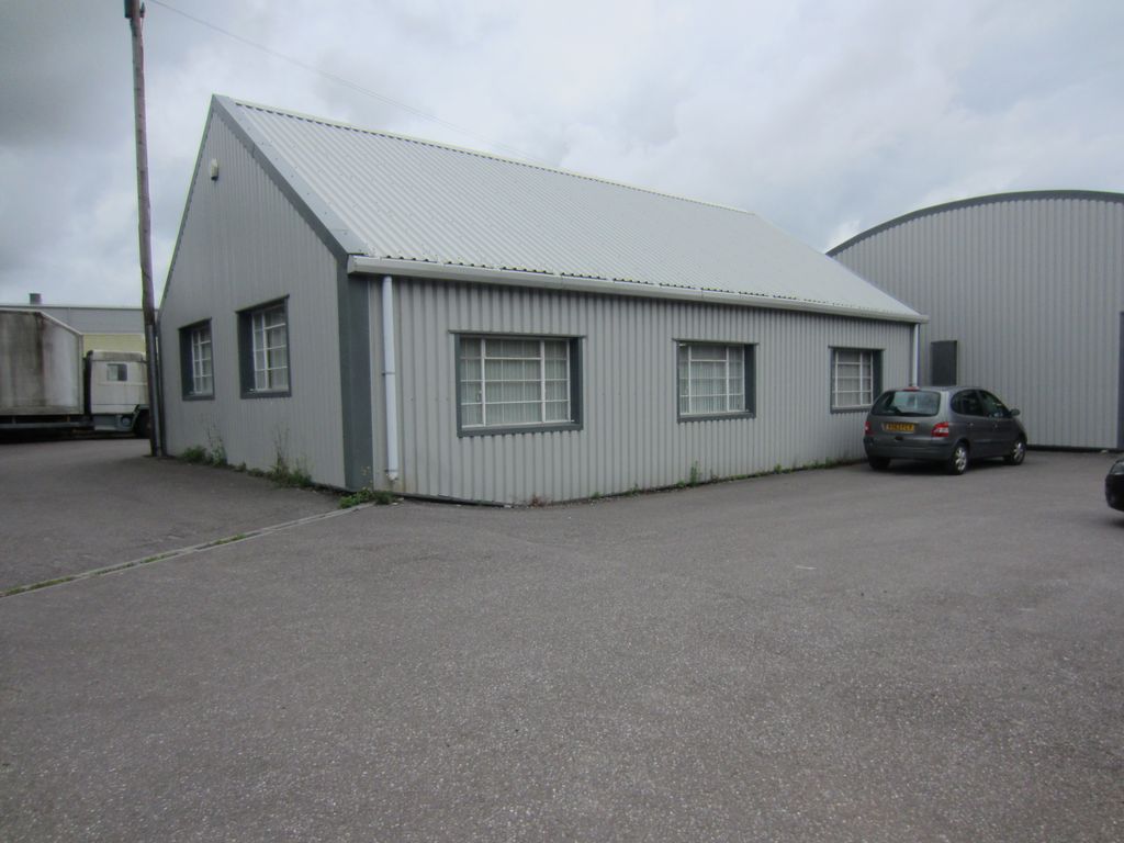 Property photo 2 of 7