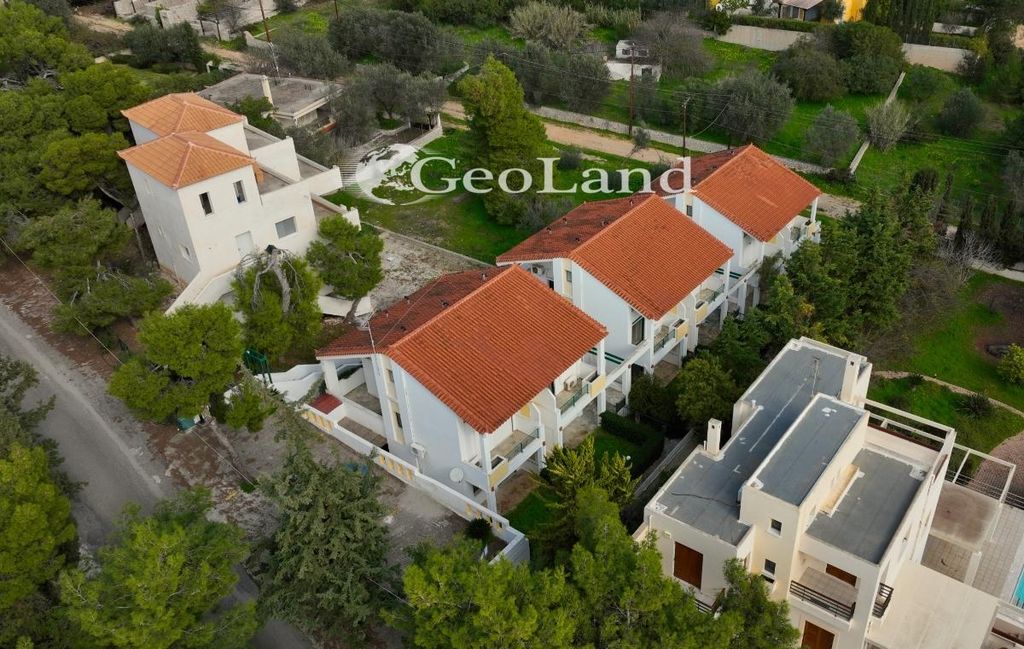 Property photo 2 of 39