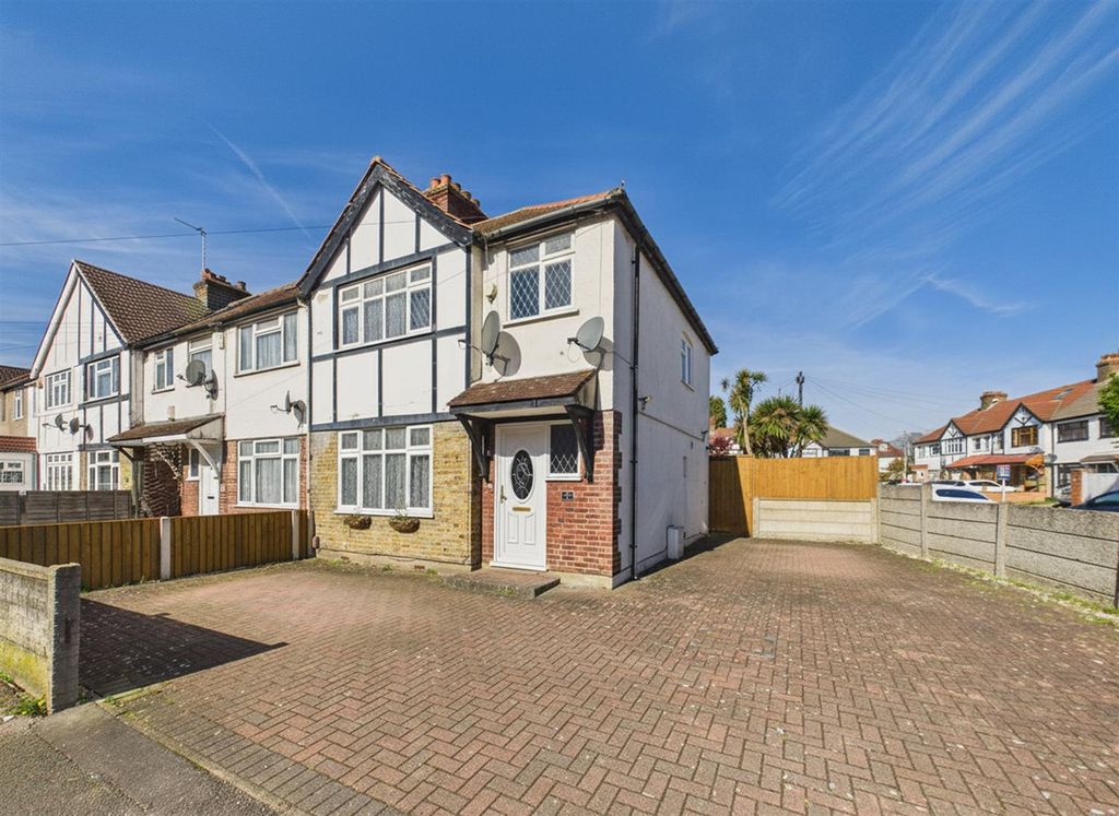 Property photo 1 of 12 Cam05080G0-Pr0335-Still028-002.Png