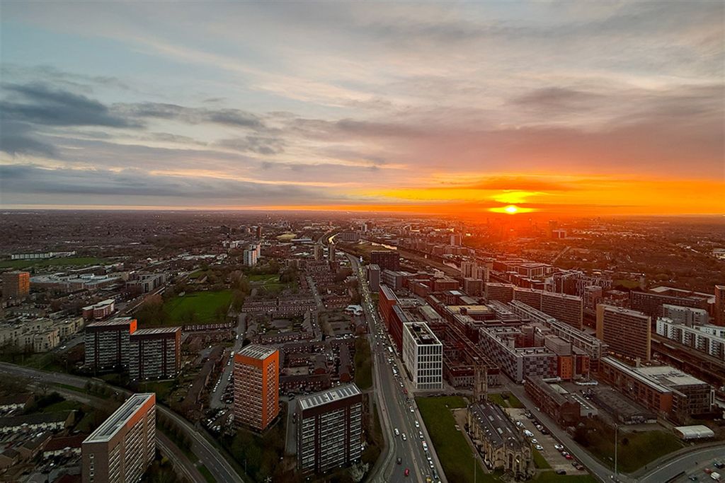 Additional image 36 of 3 bed flat to rentElizabeth Tower M15