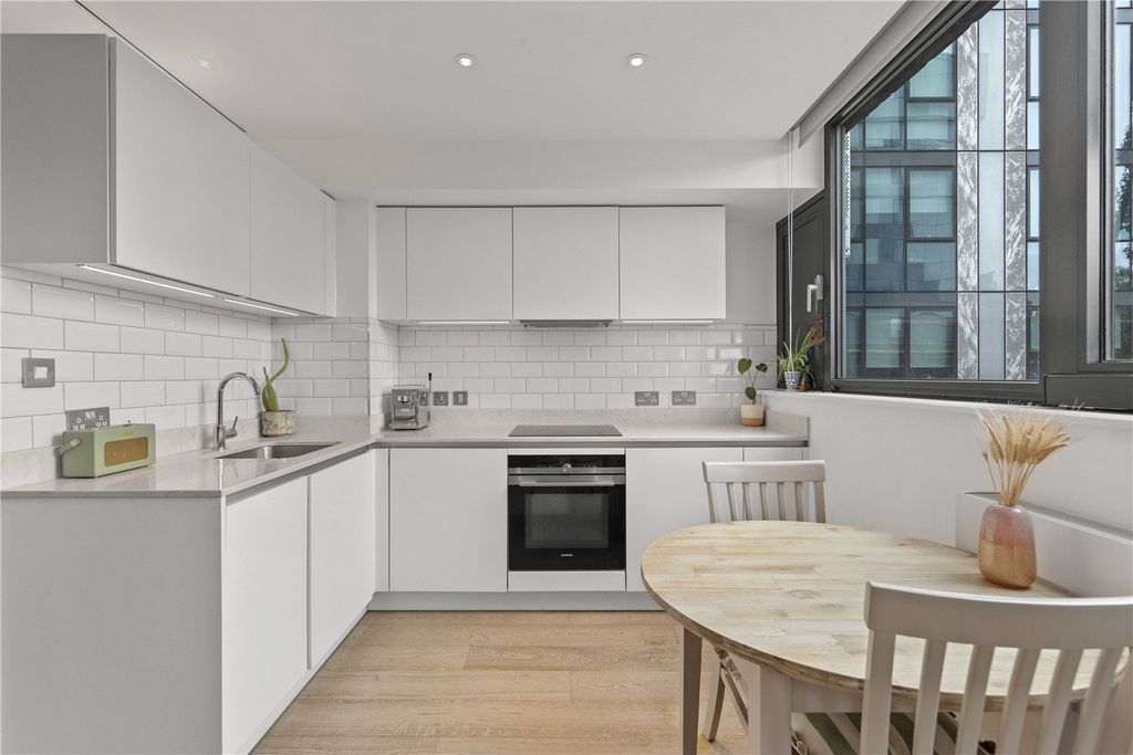 Property photo 1 of 16 Picture No. 07