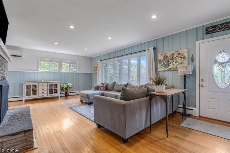 Property photo 3 of 8 <Alttext/>
