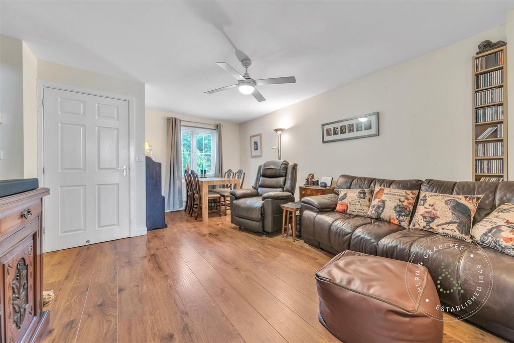 Property photo 3 of 26 Maes-Y-Llech-14.Jpg