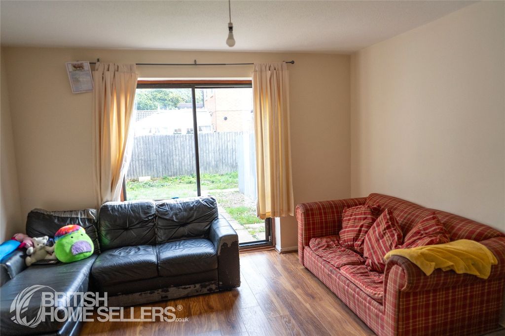 Property photo 2 of 10 Picture No. 06