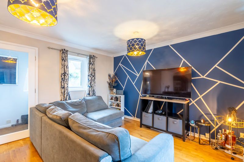 Property photo 2 of 18 Photo 11