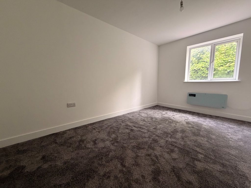 Property photo 2 of 6 Picture No. 04