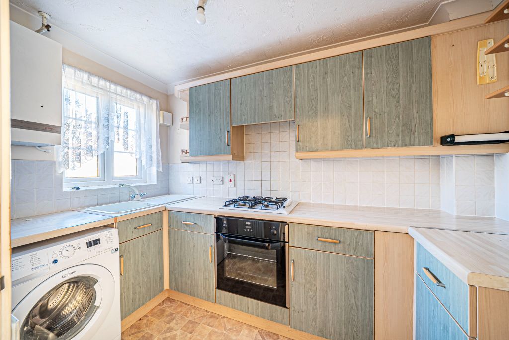 Property photo 3 of 21