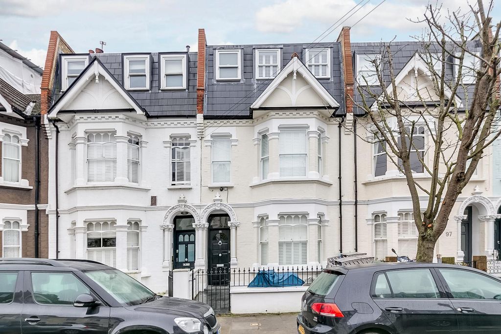 Property photo 2 of 9 Image