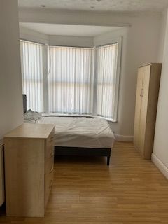 Property photo 1 of 4 Room
