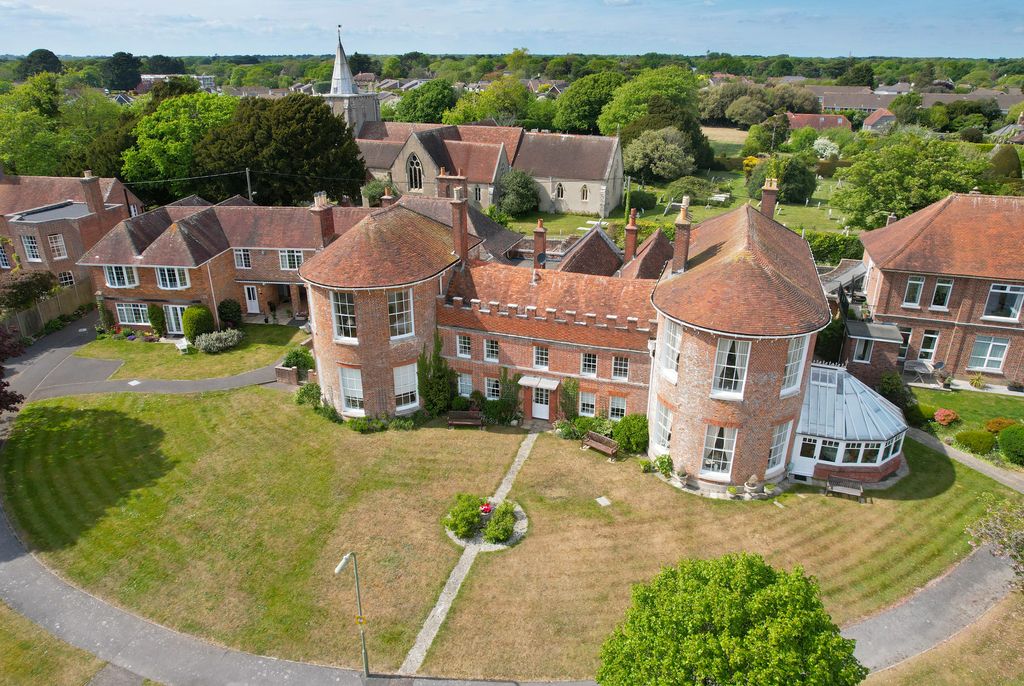 Property photo 1 of 13 4 Mh New Drone 1