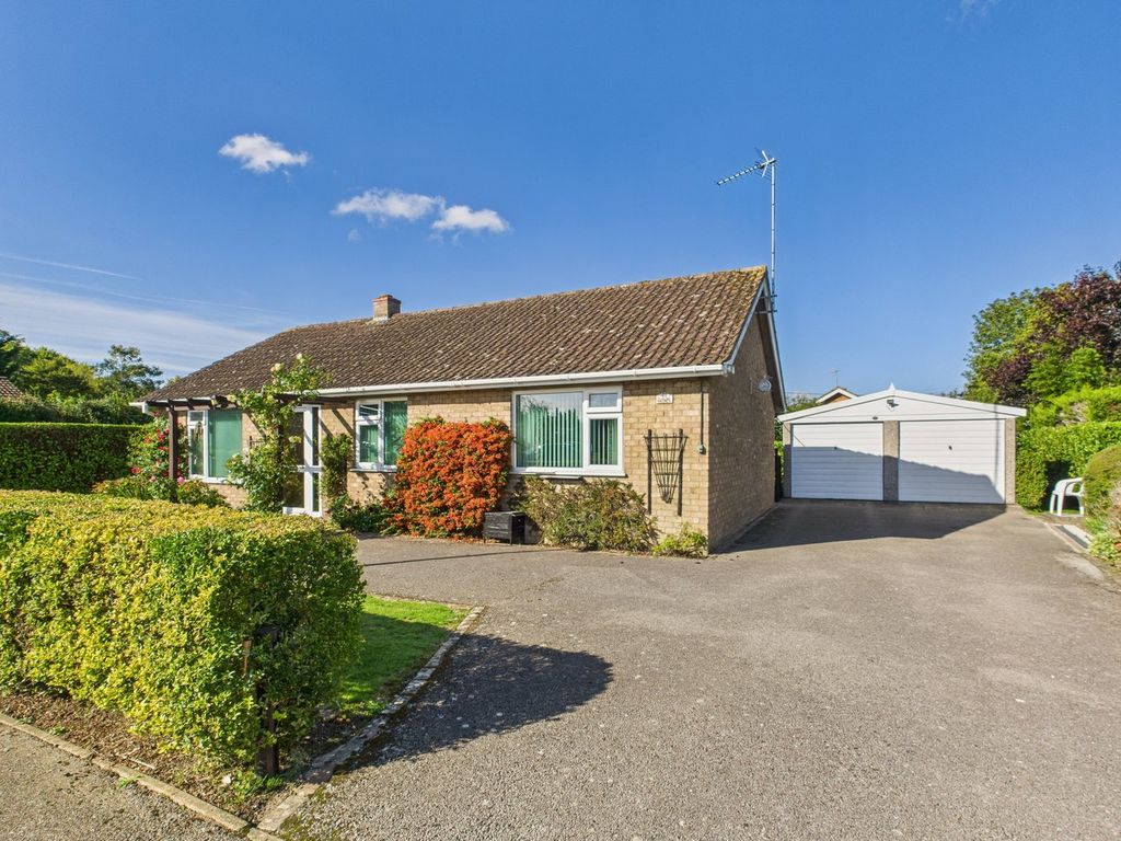 Property photo 2 of 18