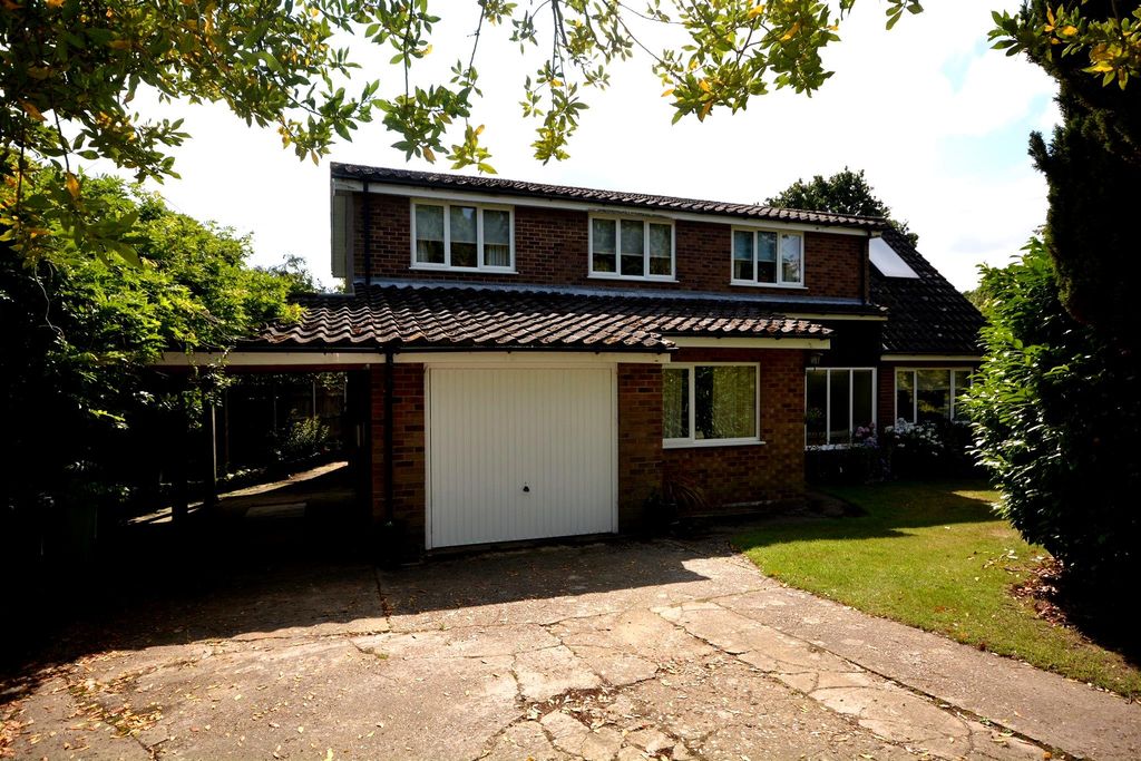 Property photo 1 of 22