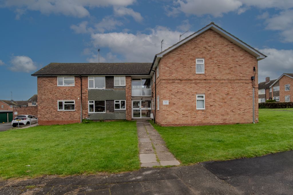 Property photo 1 of 19