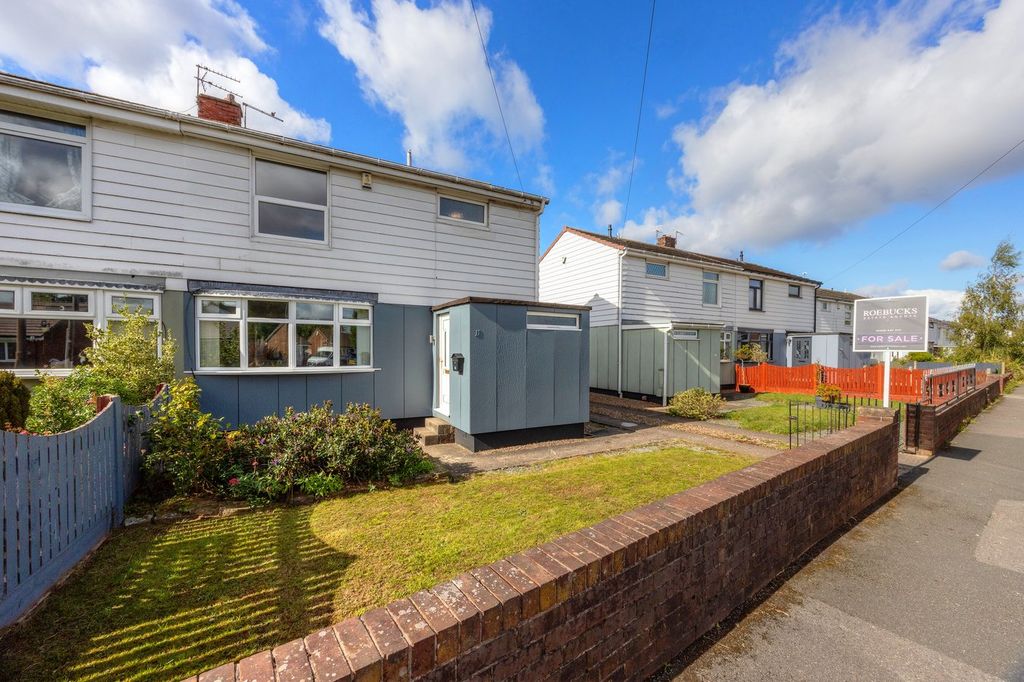 Property photo 1 of 18