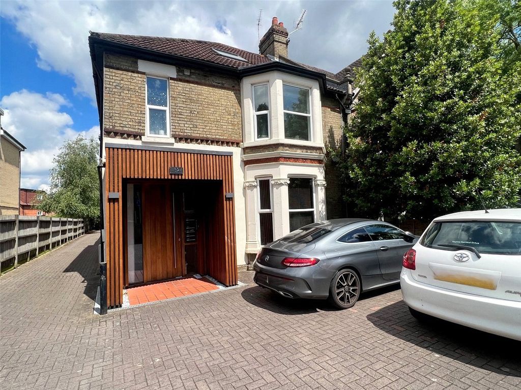 Property photo 1 of 10 Picture No. 14