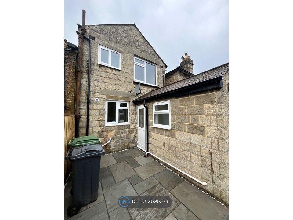 Property photo 3 of 13