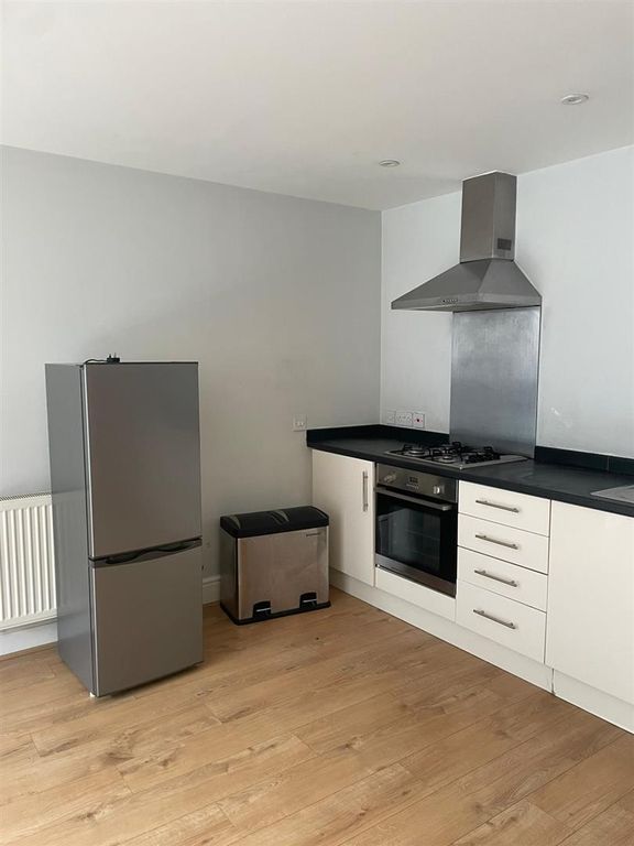 Property photo 2 of 13 Whatsapp Image 2026-03-23 At 15.01.50 (2).Jpeg