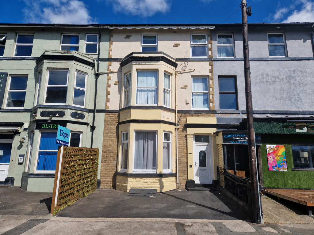 Property photo 1 of 1 Ext3