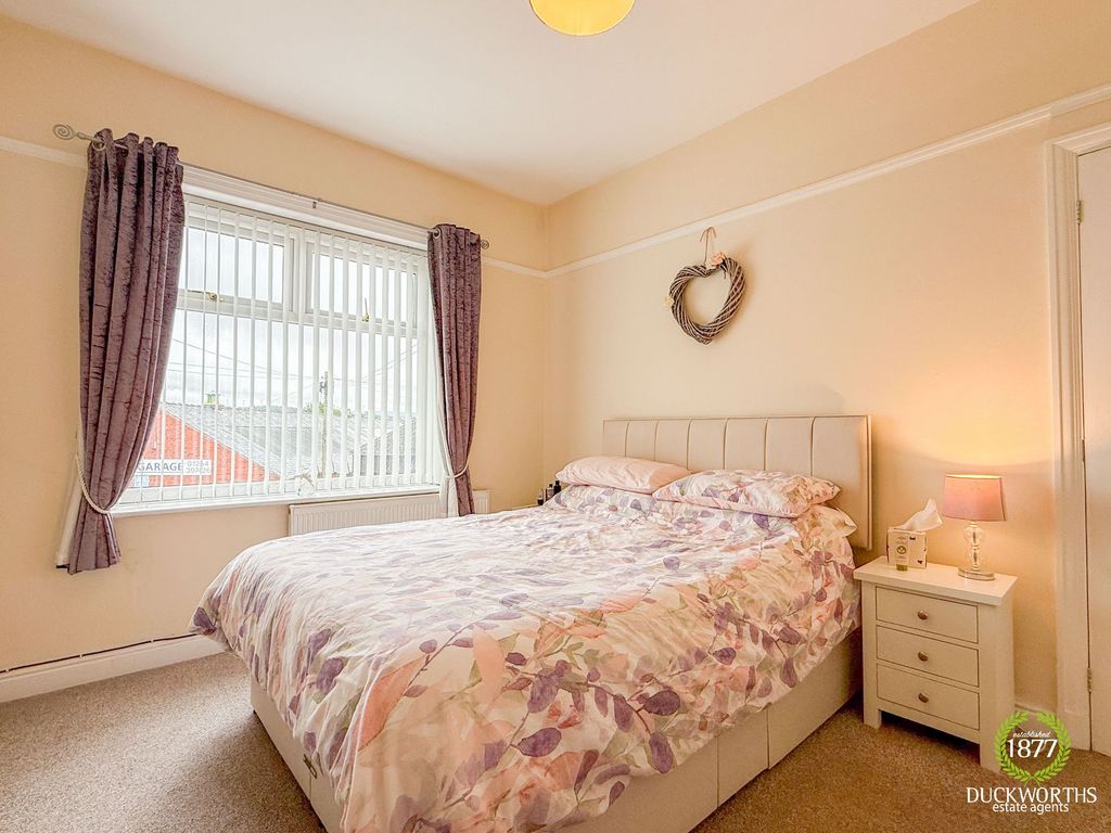 Property photo 3 of 24