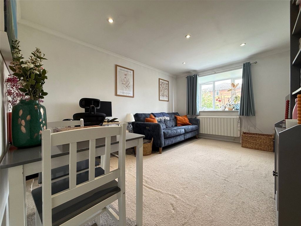 Property photo 2 of 8 Picture No. 02