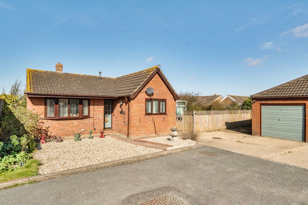 Property photo 1 of 24