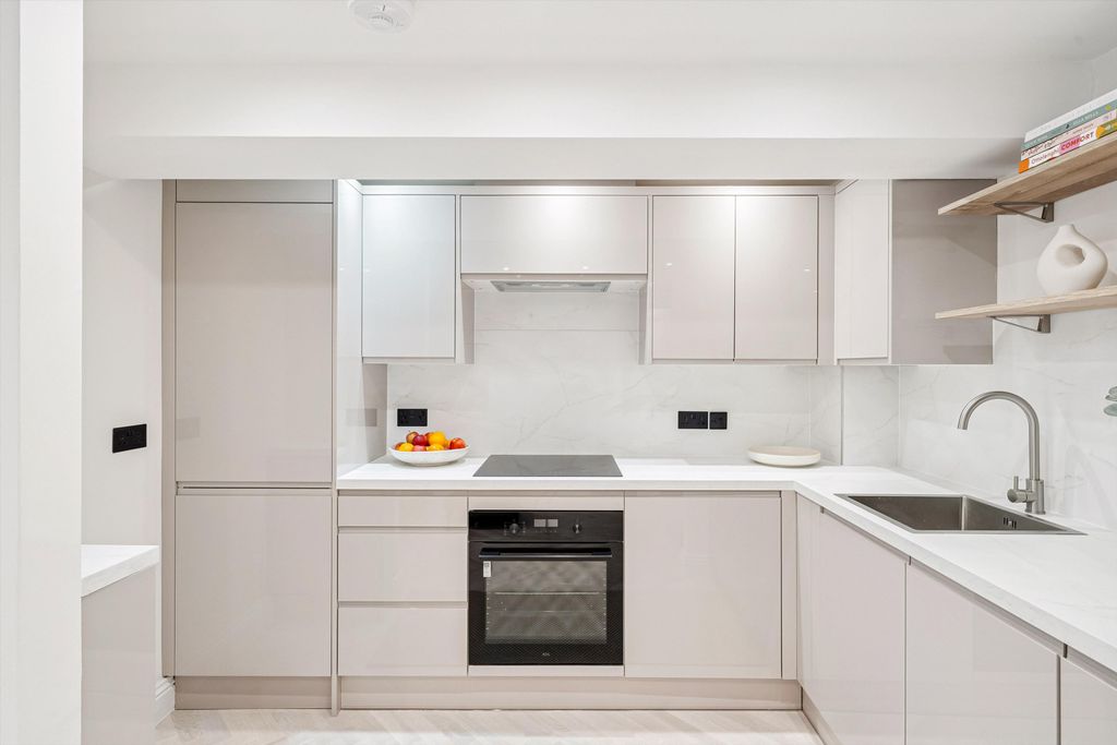 Property photo 2 of 10 Image