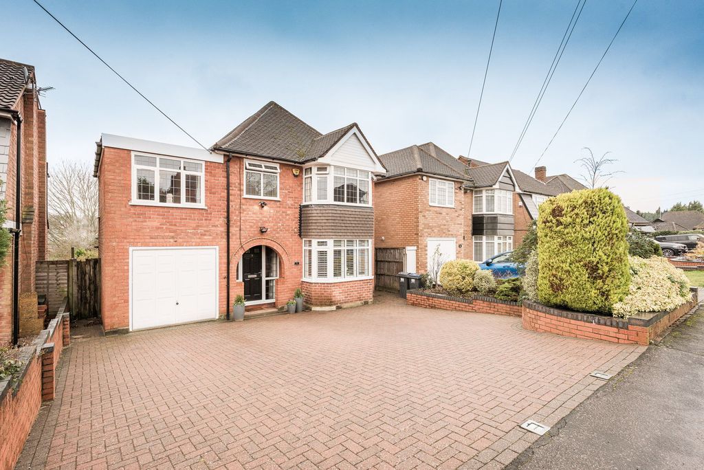 Property photo 2 of 45