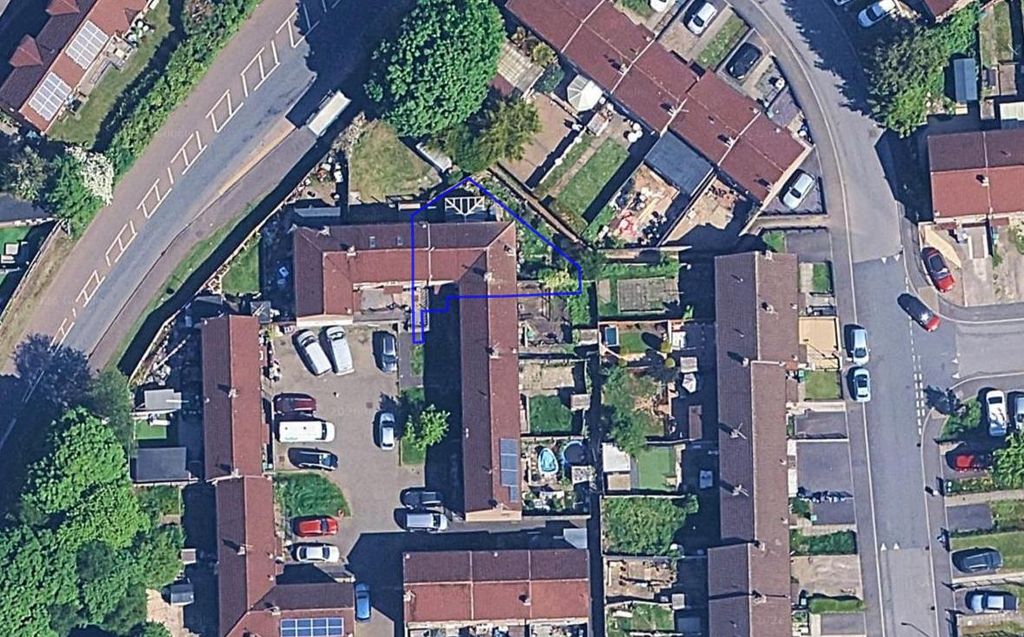 Property photo 2 of 29 8 Ellesmere Screen Shot .Png