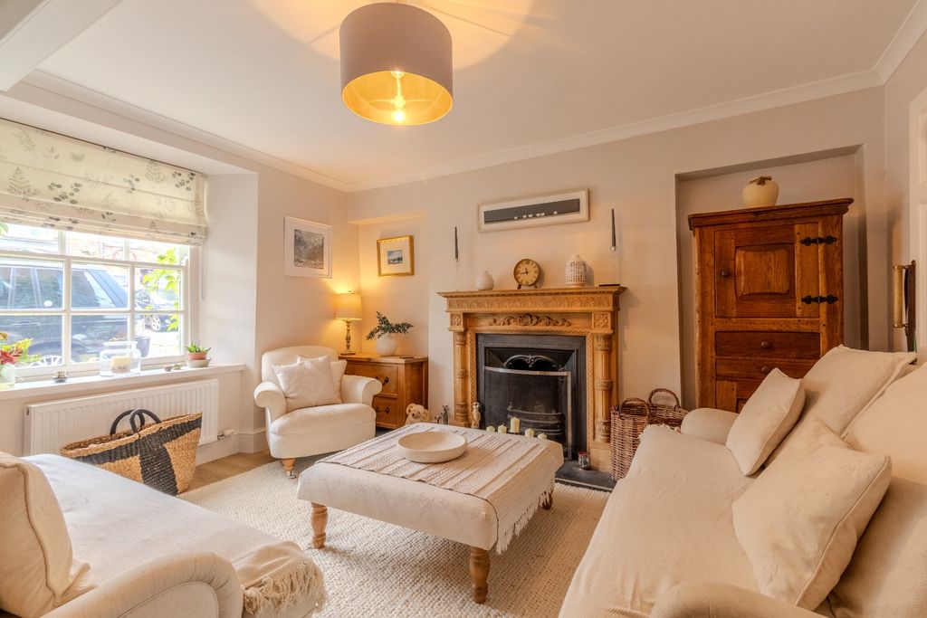 Property photo 3 of 17 5289316