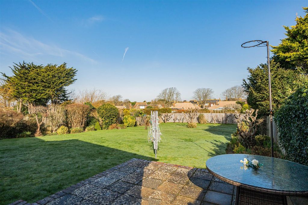 Property photo 2 of 27 Rear