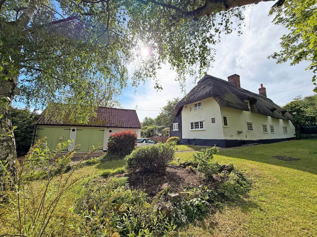 Property photo 1 of 23