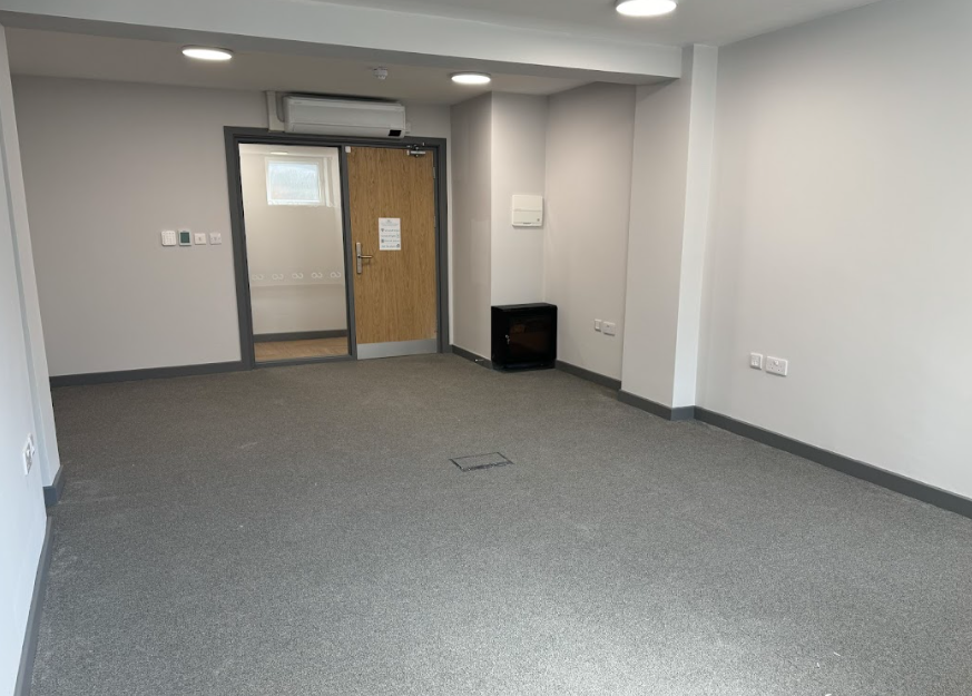 Property photo 1 of 4